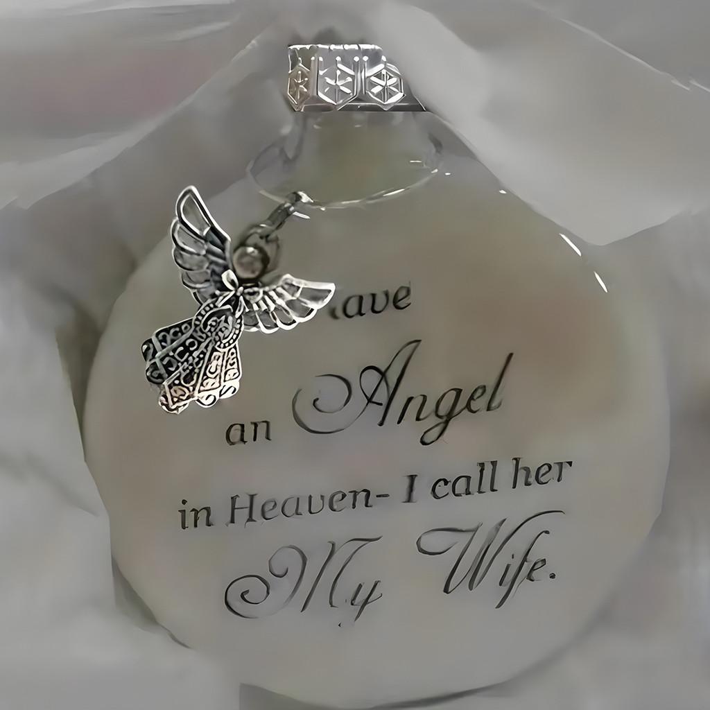 Ball Plastic Elegant Decorative Pendant For Christmas Celebrating Family Memories And Love