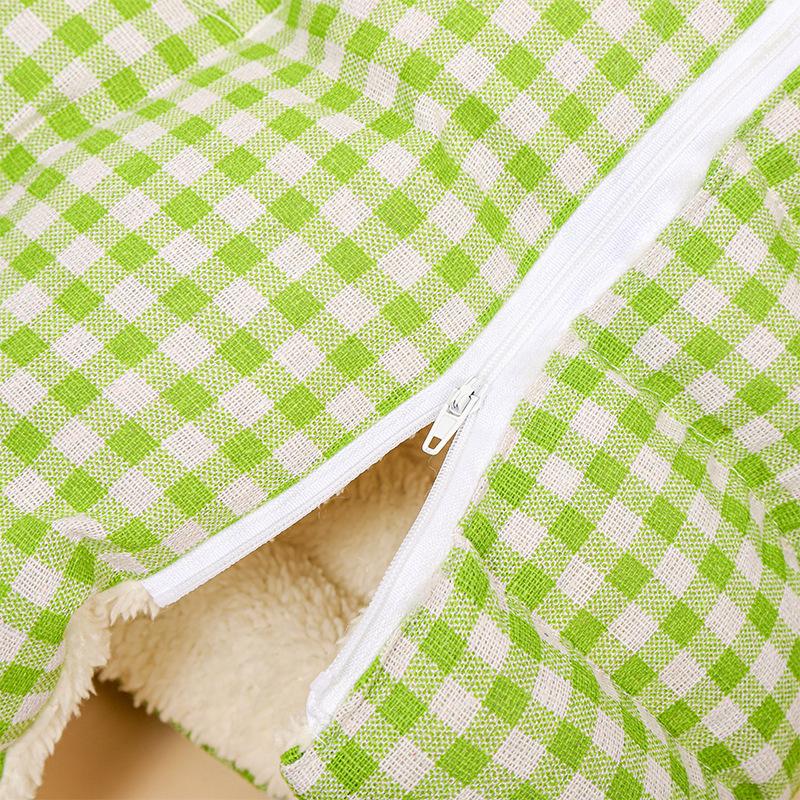 Cozy Plush Winter Cat Nest: Removable, Washable, and Universal for All Seasons