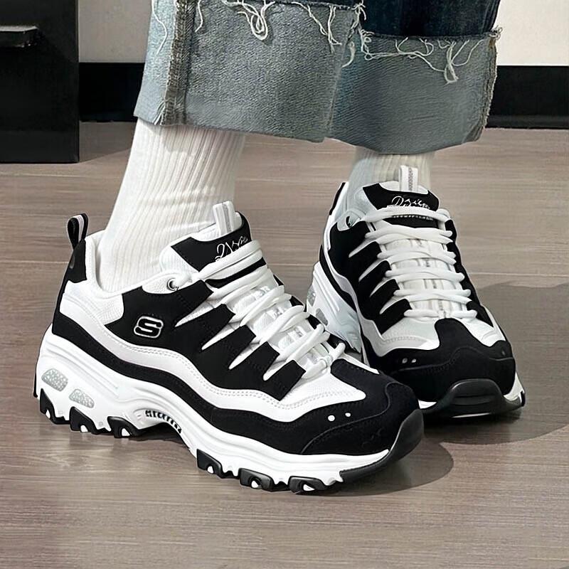 Skechers Women s Retro Panda Dad Sneakers 7.5