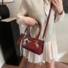 Bag Women's Messenger Bag 2025 New Autumn and Winter Large-capacity Retro High-end Women's Versatile Single Room Handbag