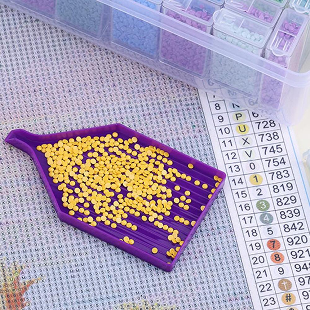 143 st 5D DIY Diamantmålning Verktyg Förvaringsfodral Med 64 Fack Förvaringslåda, Borrpenna, Ler, Bricka och Tratt Kit