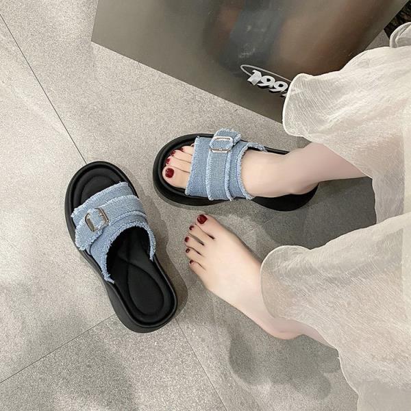 Fashion Slippers Casual Beach Shoes Platform Slides Slipers Women Luxury Sabot 2025 Soft Fashion  Shoes Women Slippers For Swimming Pool