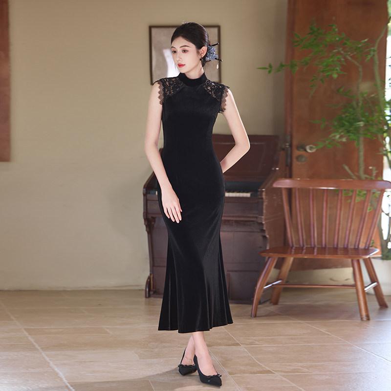 Black velvet sleeveless national style new Chinese Suzhou waist pinched autumn cheongsam improved young women's high-end dress