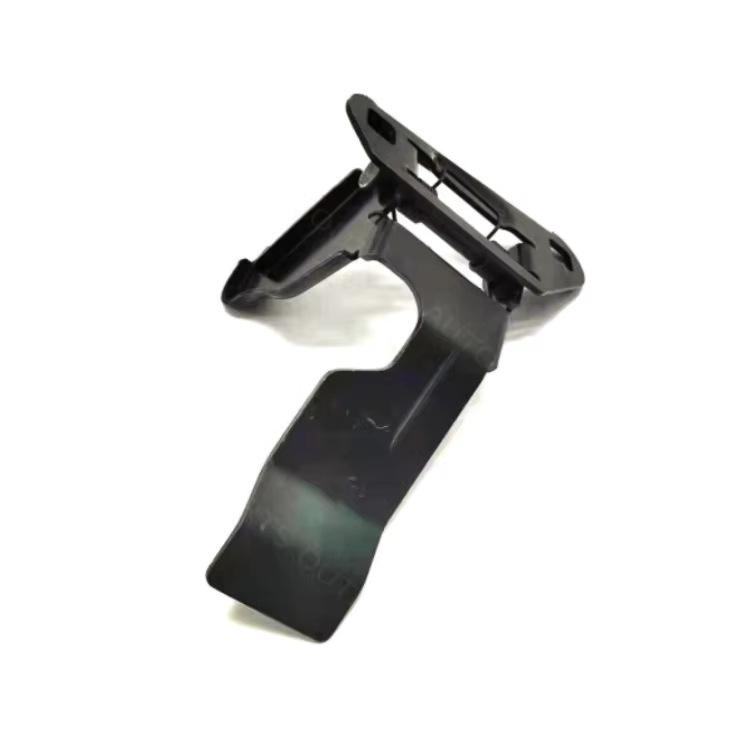 DXJ500040: Front Bumper Lower Central Deflector for Land Rover Range Rover III