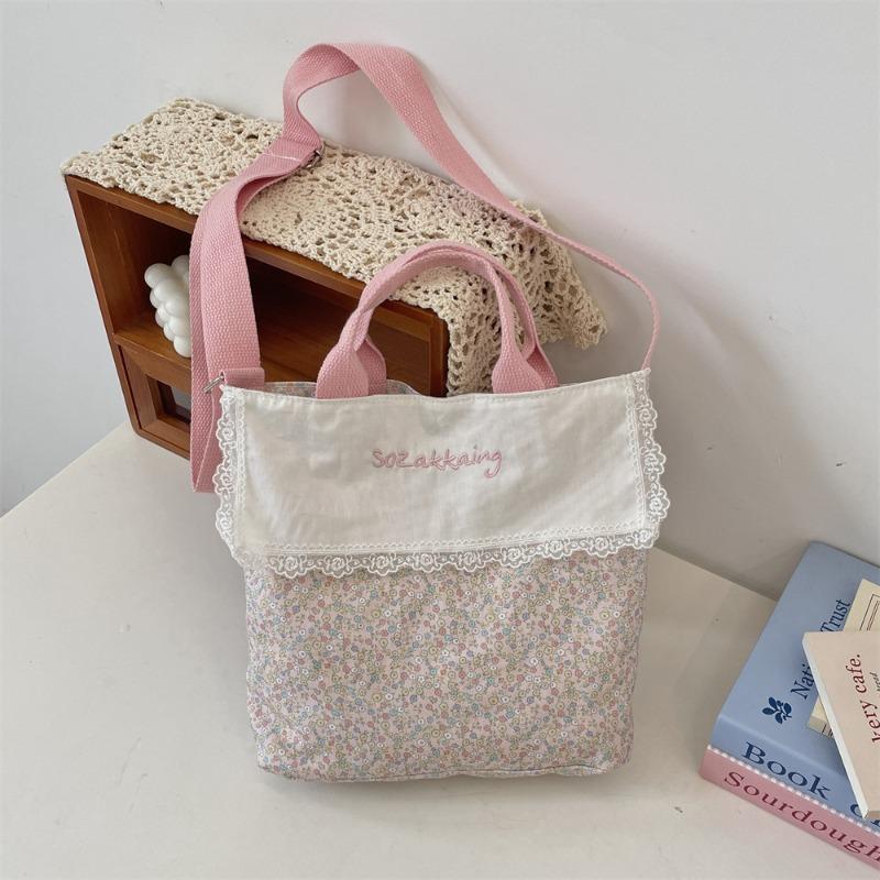 Spring and Summer Pastoral Splicing Floral Hand-held Canvas Bag Shoulder Messenger Bag Large-capacity Commuter Hand Carry