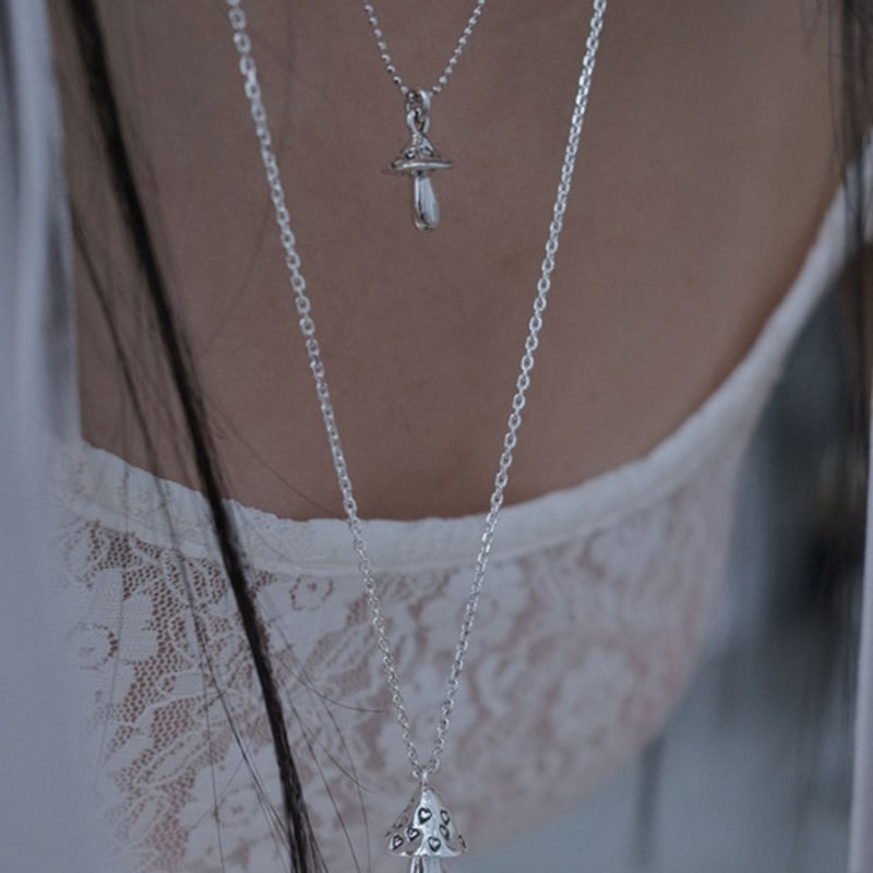 reinheart Heart mushroom necklace