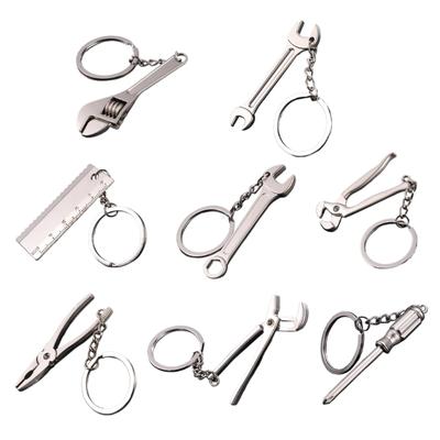2 Stück Mini-Schraubenschlüssel Werkzeug Anhänger Schlüsselanhänger Multitool Schlüsselhalter Organizer Metallschraubenschlüssel Schlüsselring Mini-Taschenwerkzeug Orna