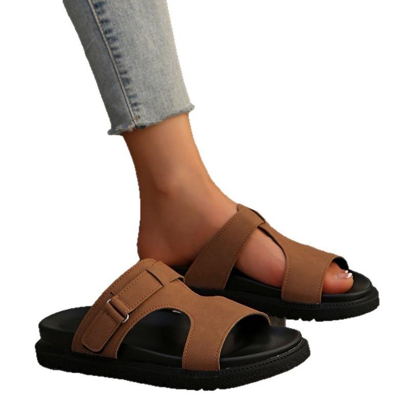 Spring and summer new outer wear casual thick-bottomed cool slippers women's large-size open-toed beach slippers