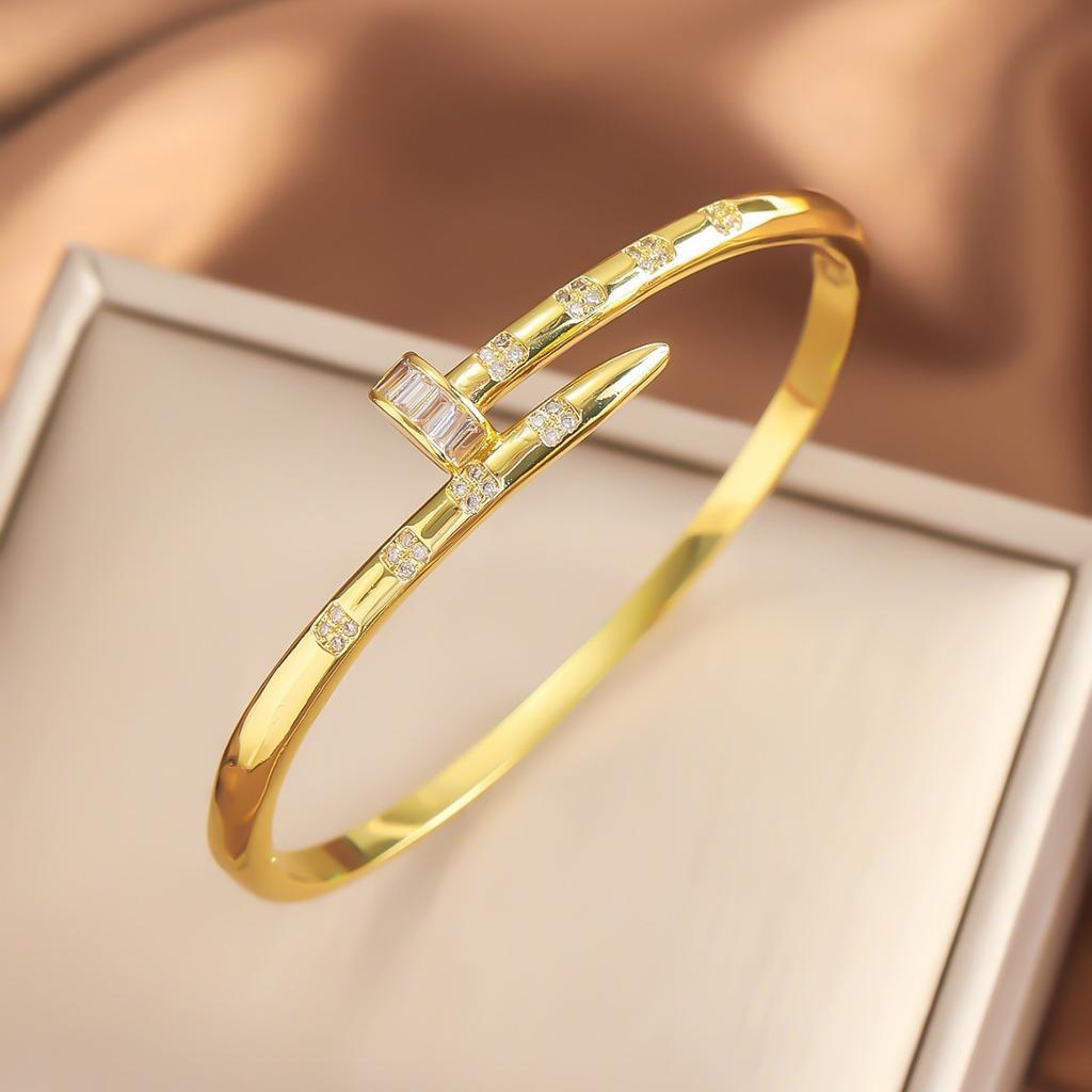 Micro Inlaid Zircon Colored Gold Copper Zircon Nail Bracelet with Adjustable Street Opening
