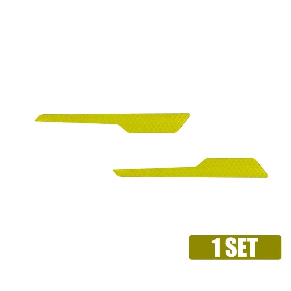 

2 шт. светоотражающие предупреждающие наклейки на кузов автомобиля, наклейка на задний бампер автомобиля, светоотражающие полосы, декоративные аксессуары для экстерьера автомобиля жёлтый