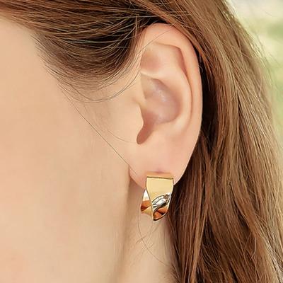 Dana Burton Chic Curved Huggie Earrings