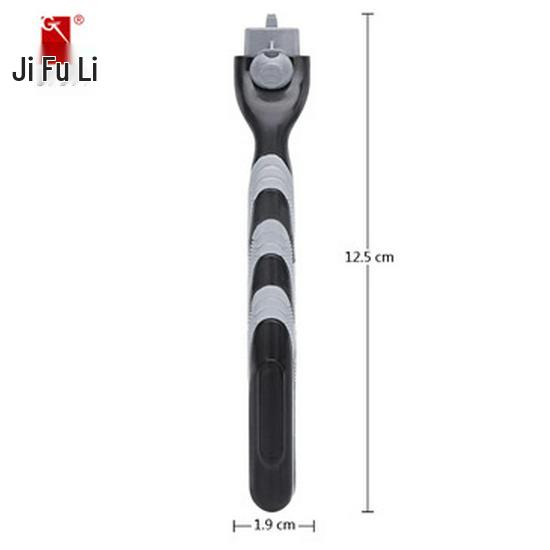 Gillette Triple Blade Men's Manual Razor with 4 Heads