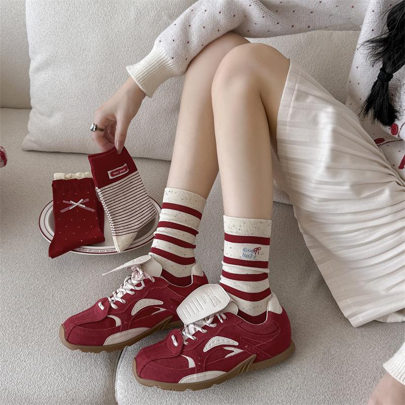 Big Red Socks, Women's Bow Polka Dot Mid-calf Socks, Wedding Red Striped Cloth Label New Year Socks, Dui Dui Socks