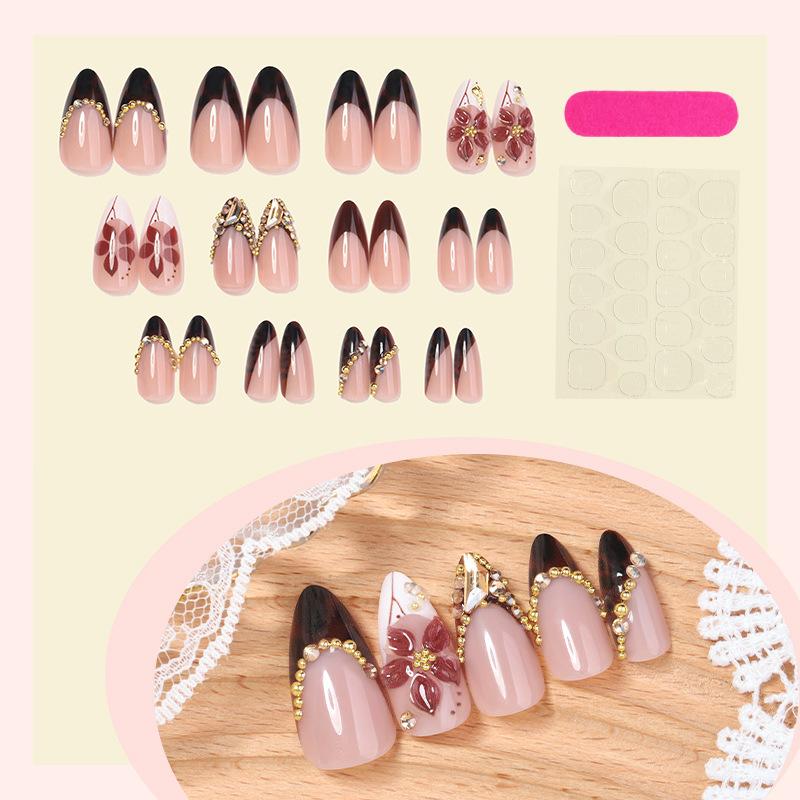 Cross-border 3D three-dimensional new luxury red-brown carved manicure nail piece, leopard print almond type wearing nail piece, advanced sense