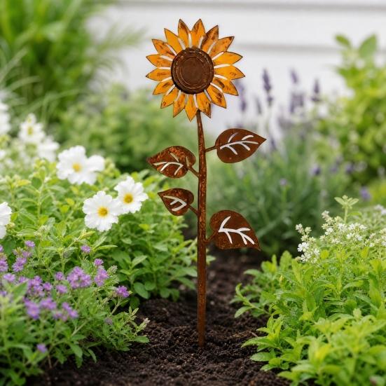 Rusty Flowers Garden Stake, Distressed Metal Flower Yard Art Stake, Retro 2D Flowers Decoration for Yard Lawn Flower Bed
