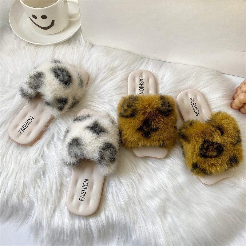 Winter and Autumn Anti-slip Shoes, Casual Shoes, Slippers, Girls' Home Use Items