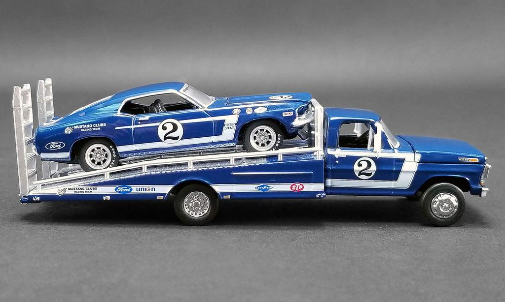 ACME Ford Ramp Truck Trans Am Mustang Gurney 1/64 F-350 & 1969#2 D.