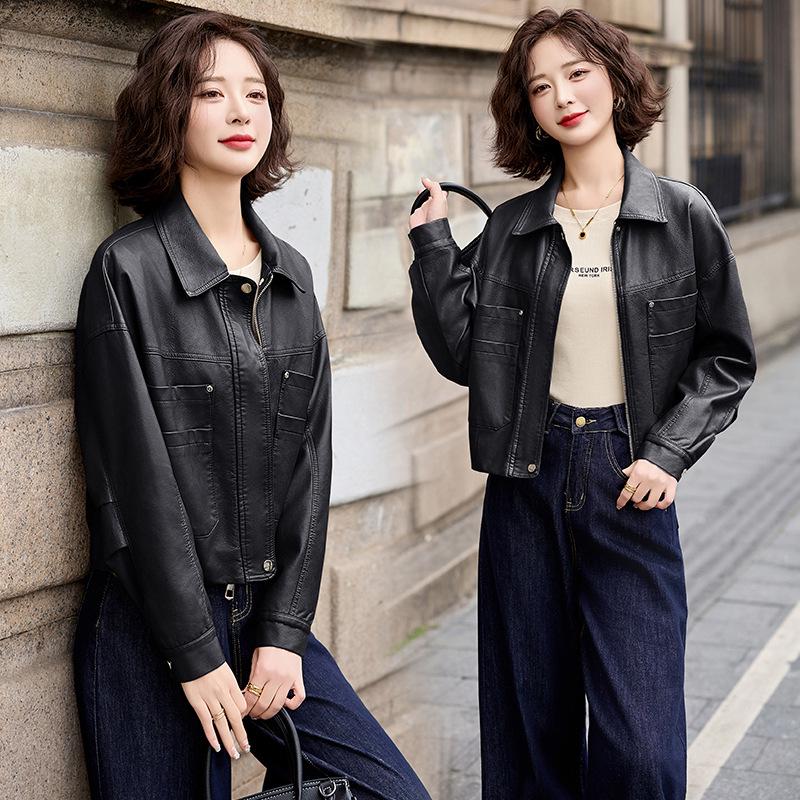 

Женская стильная куртка из искусственной кожи - Тренд Весна/Осень 2025 с дизайном лацканов, короткая длина, ZH1171. L: 55-60 kg чёрный