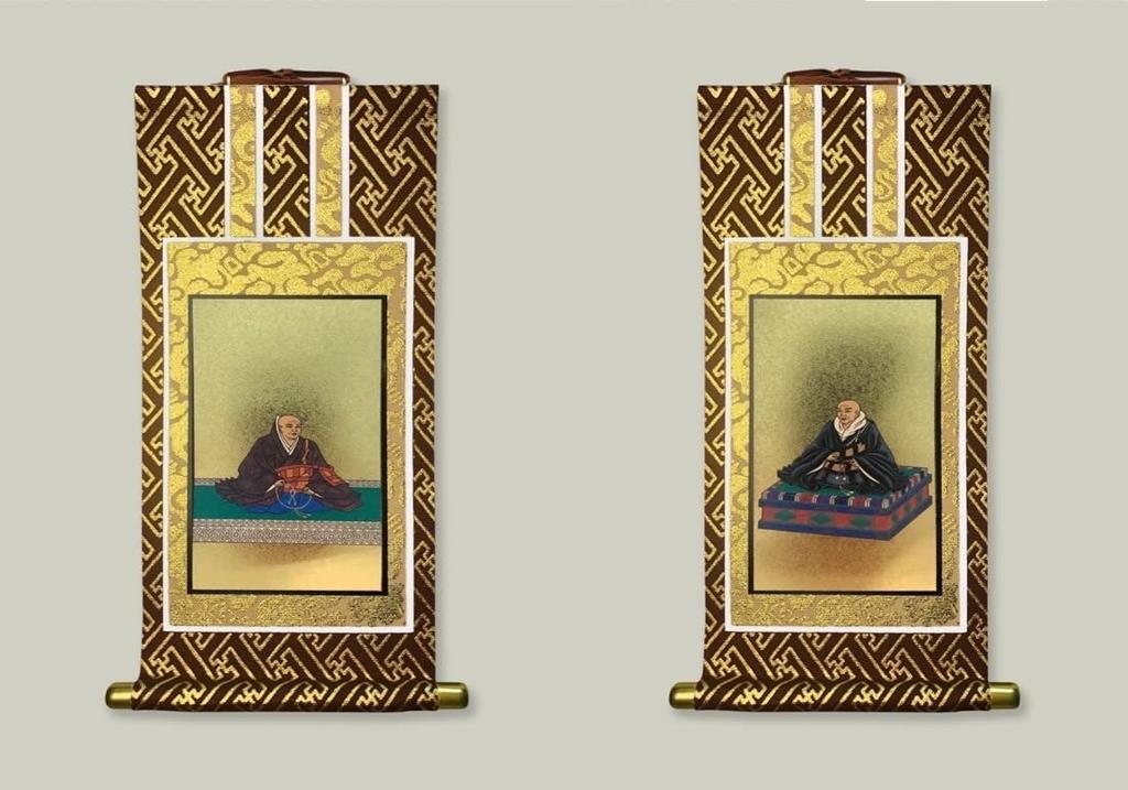 Set of two hanging scrolls by Buddhist Available in various sects and Jodo Shinshu Buddhist Altar Shuren Jodo Shinshu Honganji with brown Kyo-Isemura