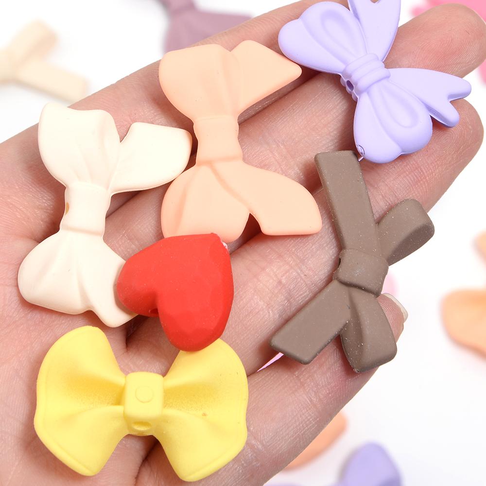 20Pcs Acrylic Beads Colored Spray Paint Heart Bow Shape Loose Spacer Beads For DIY Charm Phone Chains Bracelet Jewelry Gift
