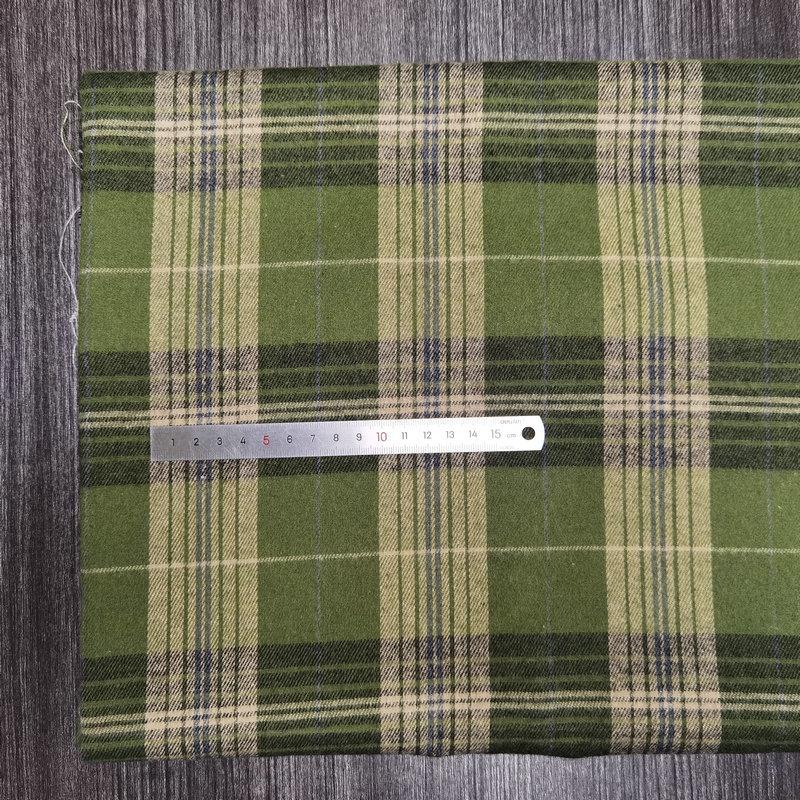 Spot Color-Woven Plaid Jacquard Fabric for Children's Autumn/Winter Brushed Polyester-Cotton Shirts