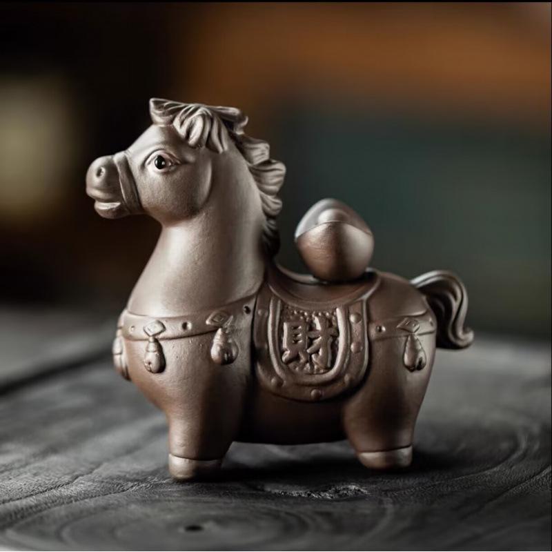 Handmade Purple Clay Zodiac Horse Tea Pet Ornament for Tea Ceremony Decoration