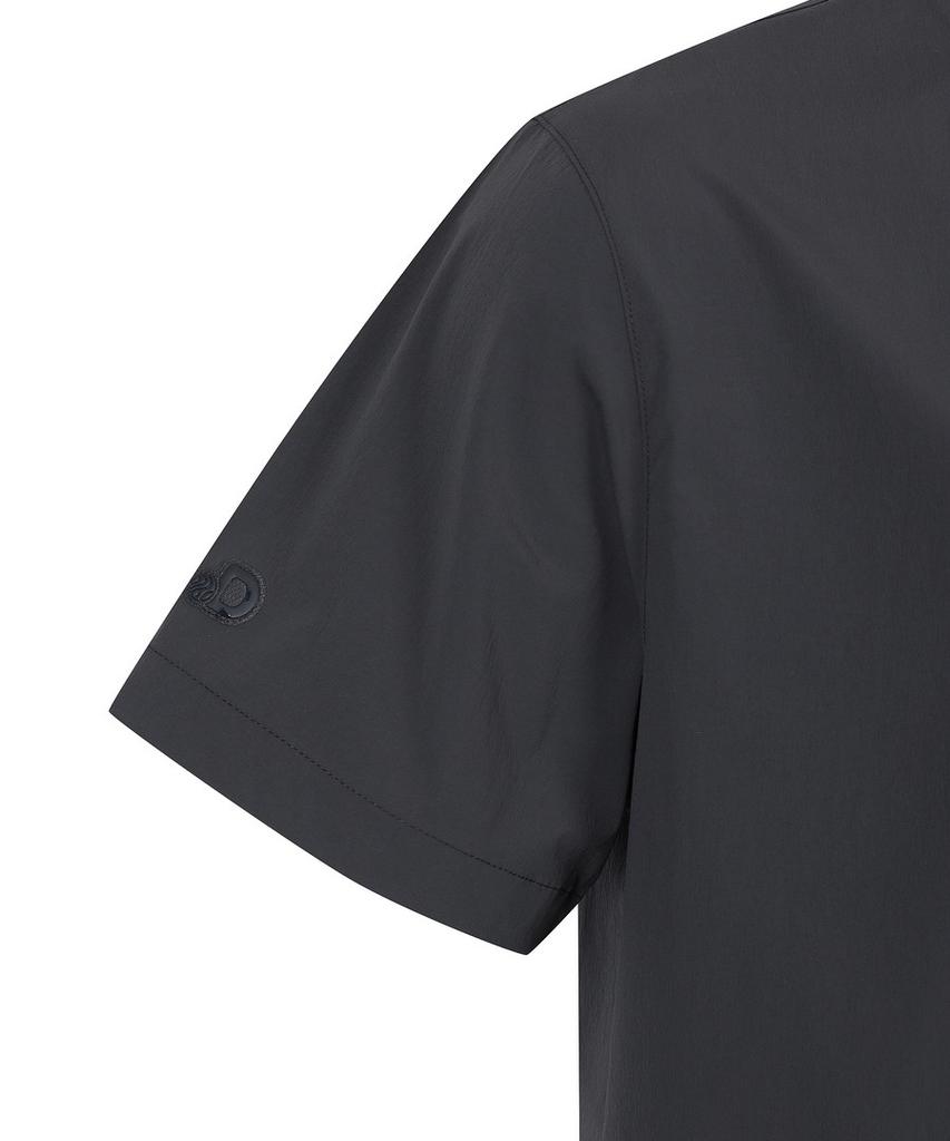 DISCOVERY EXPEDITION Uni Freshvent Essential Woven Short Sleeve T-Shirt (D.Grey)