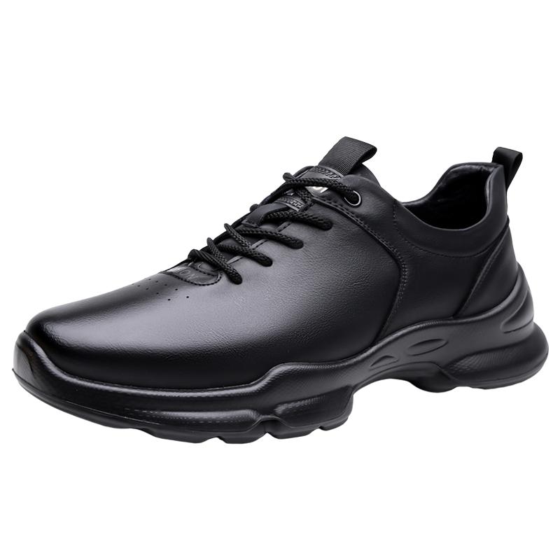 Professional Golf Shoes for Men Made of Leather Fashionable and Soft Design Ideal for Outdoor Walking Sneakers
