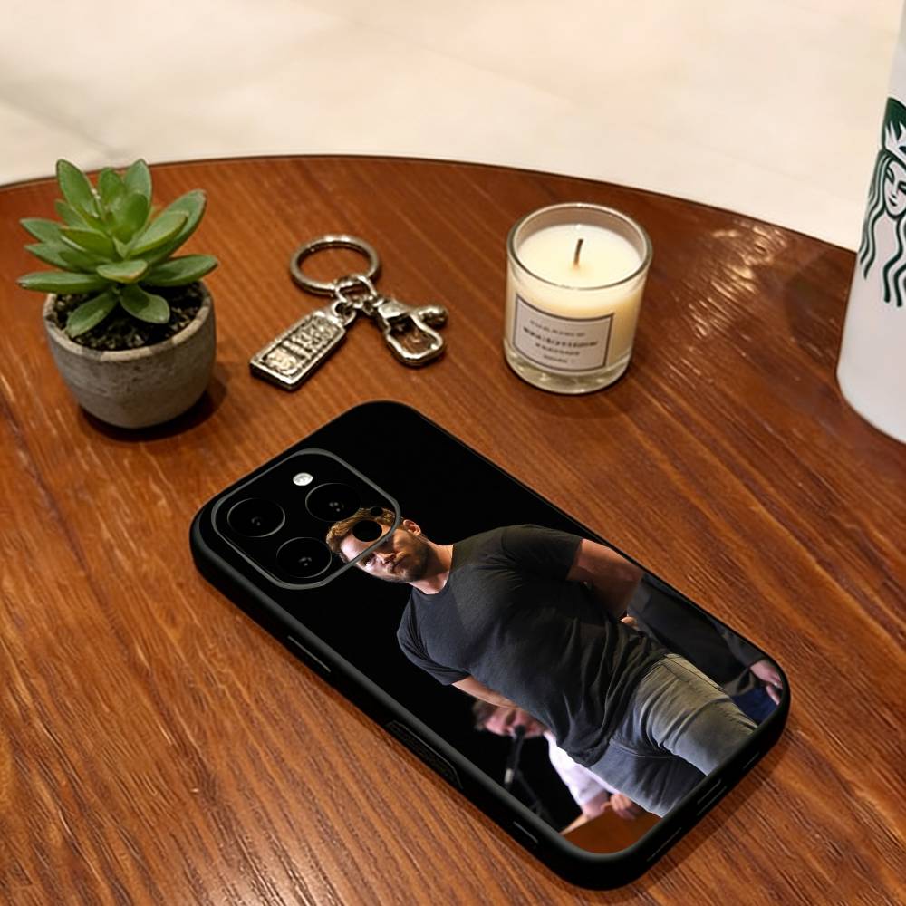 

Chris Pratt Phone Case For iPhone 17,16,15,14,13,12,11 Plus,Pro Max,XS,Soft Silicone Black Cover iPhone16Pro