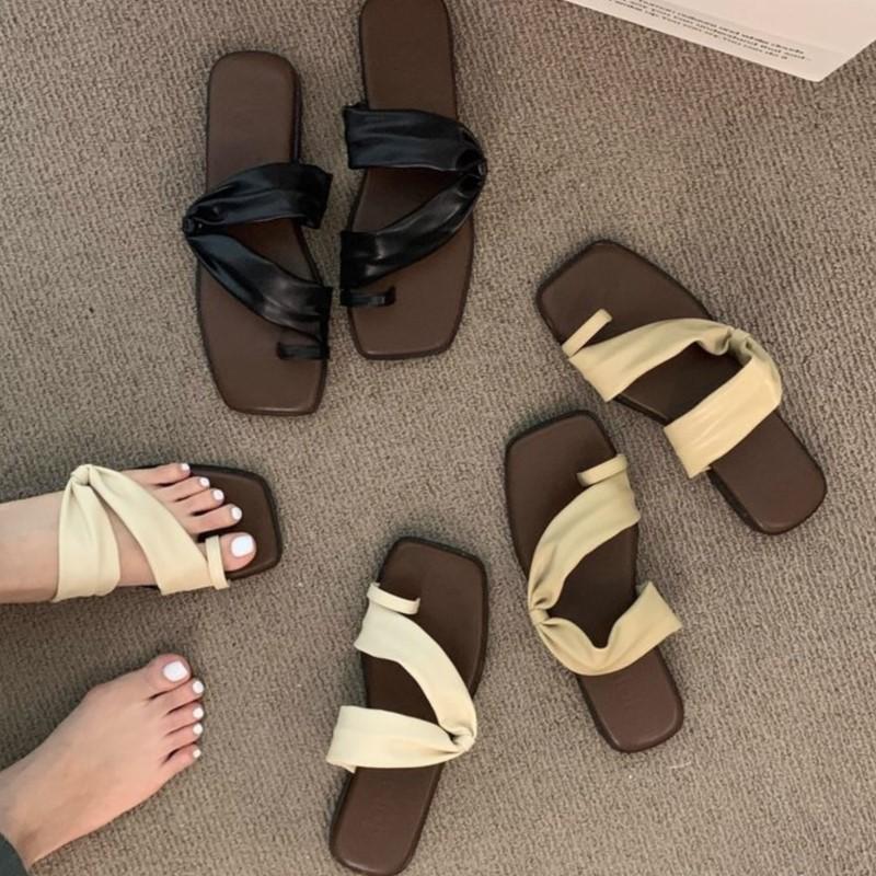 Fashion Korea Summer Retro 2025 Square Toe Toe-Loop Flat Sandals Vintage Slide Slippers Beach Casual Shoes Slingback Outdoor Footwear