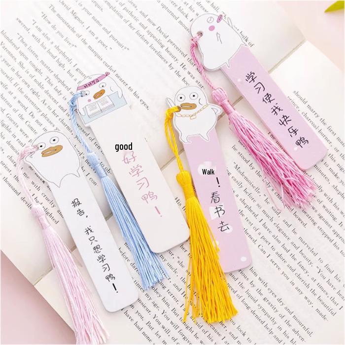 Creative Tassel Bookmarks: Reward for Elementary Students - Practical and Fresh Gift for Kids