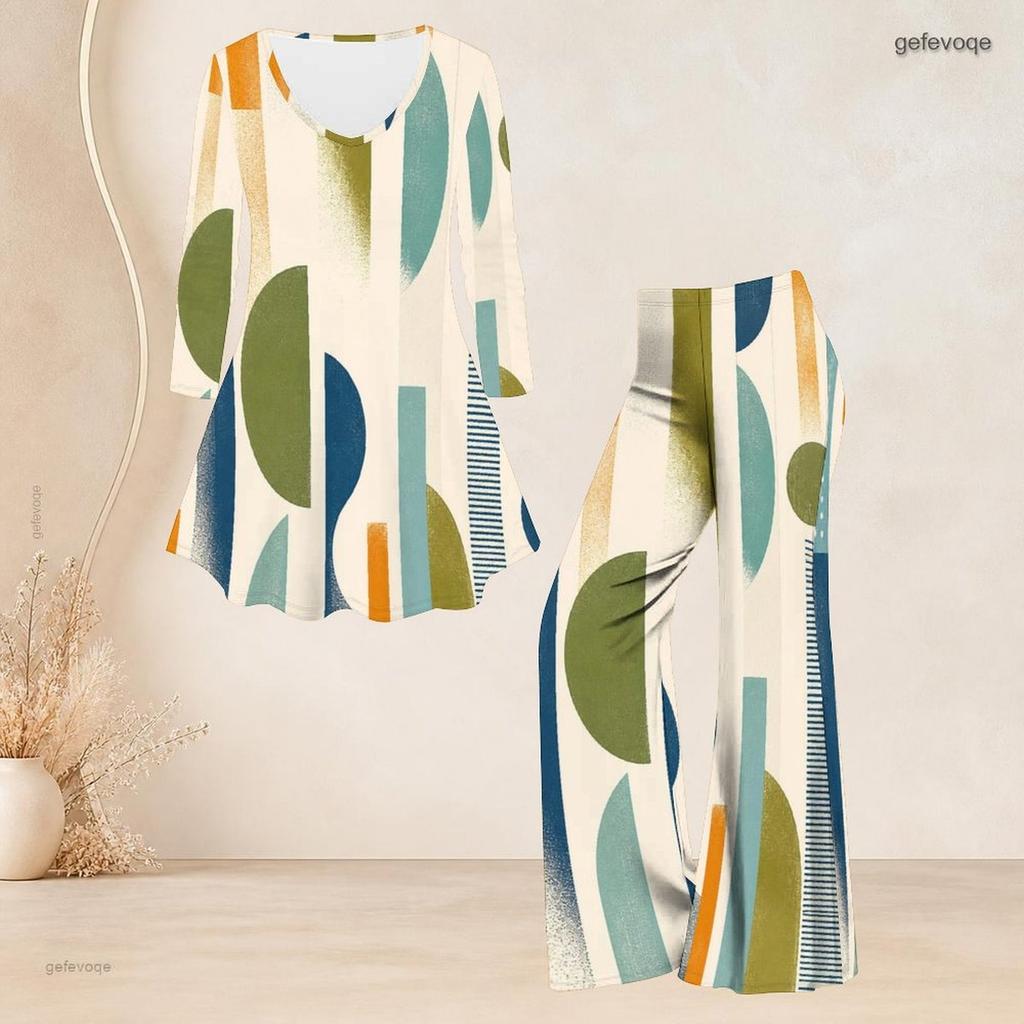 Women Plus Size Round Neck Three Quarter Sleeve Printed Flared Top And Flared Pants Two Piece Set