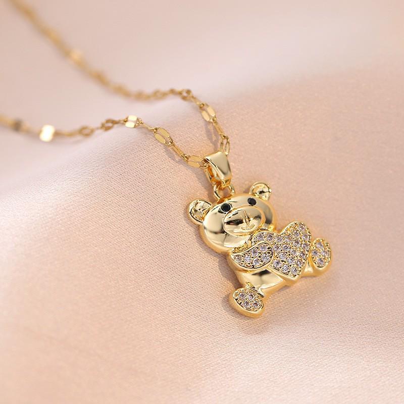 Women's Fashion Heart Pendant Necklace - Elegant, Simple Design, Versatile Clavicle Chain Jewelry