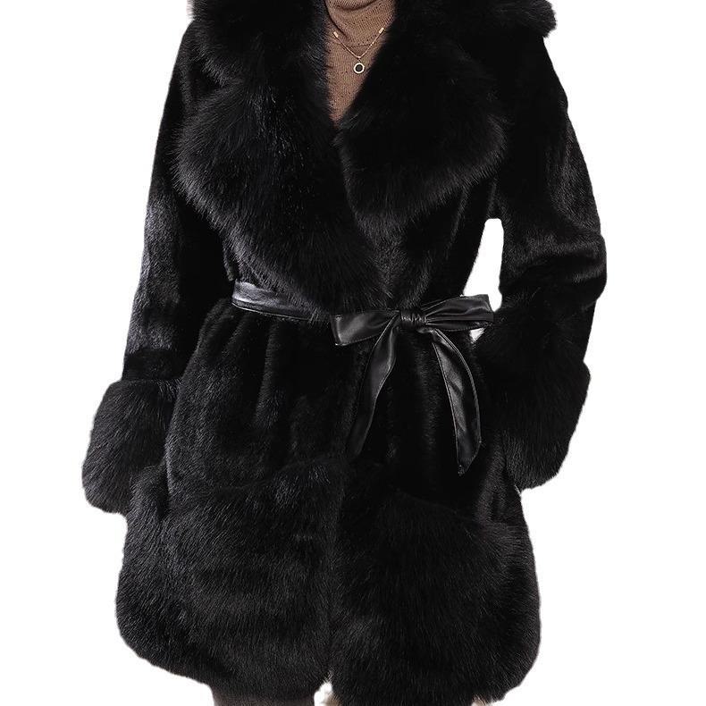 2024 Women's Real Mink and Fox Fur Winter Coat: Simple and Fashionable High-End Design