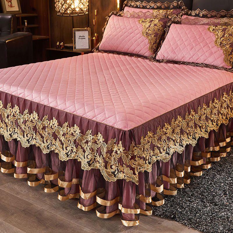 3PCS European Crystal Velvet Bed Skirt Winter Lace Velvet Bed Cover Warm Non-slip Thickened Fleece Bedding Three-piece Set