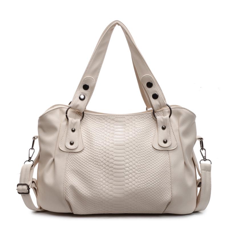 Retro European & American Shoulder Bag: Versatile, Stylish, Casual Handbag for Everyday Commute