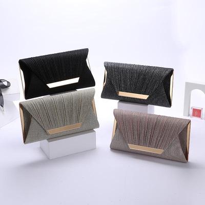 Chic Evening Pleated Sequin Clutch: Trendy Crossbody Handbag with Clasp and Chain