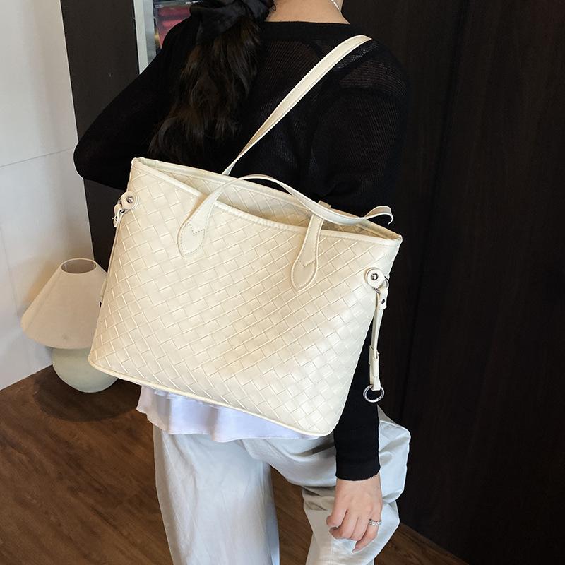Large Capacity Tote Bag Women's New Fashion Solid Color Casual Shoulder Armpit Bag