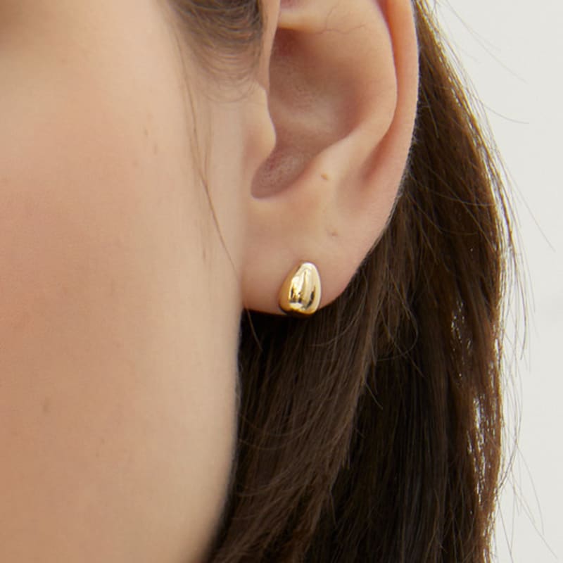 LUNNE 14k Volume Waterdrop Stud Earrings (14k Gold) #LFE20