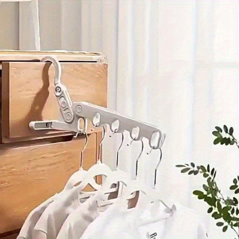 A Must-Have Travel Clothes Drying Rack, Portable and Foldable with 5 Holes, Suitable for Self-Driving Trips, Saving Space for Travel, Hotels, Dorms