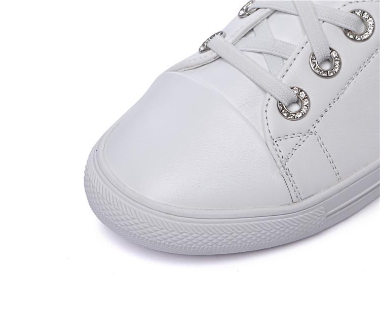 2025 Korean Style Women's White Genuine Leather Flat Casual Shoes
