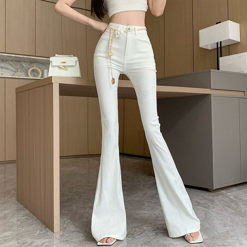 

Korean Style Dongdaemun Fashion Spring/Summer White High-Waist Stylish Rose Embossed Denim Bell-Bottom Pants Rose Waist Chain White [with chain]] M