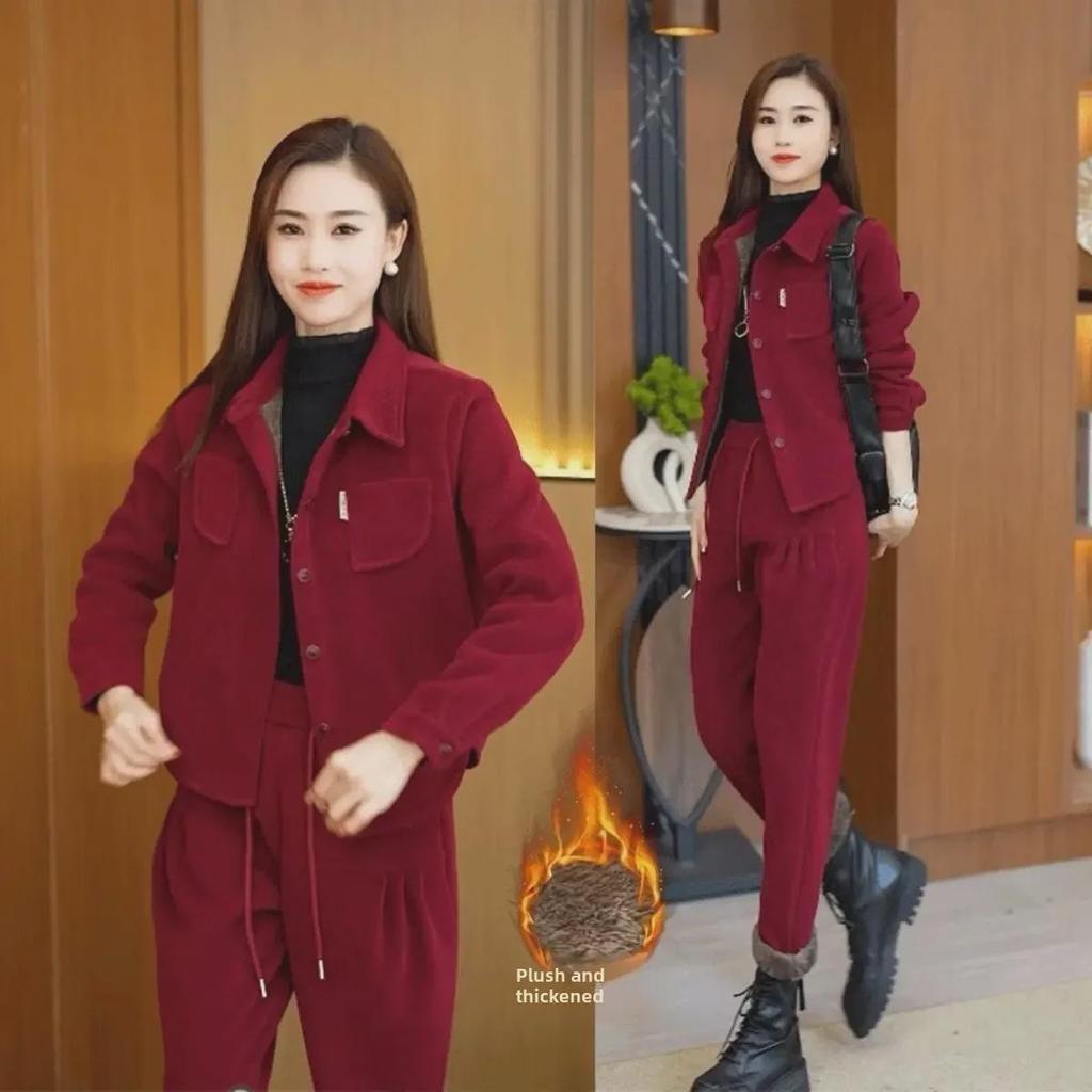 2024 Damen-Cordsamtanzug im koreanischen Stil: Herbst/Winter Casual & Trendy Zweiteiler