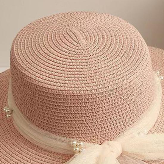 Beach Straw Hat Flat Top Wide Brim Sun Protection Hat with Tulle Bow Imitation Pearls Decor Hand-Woven Breathable Summer Hat