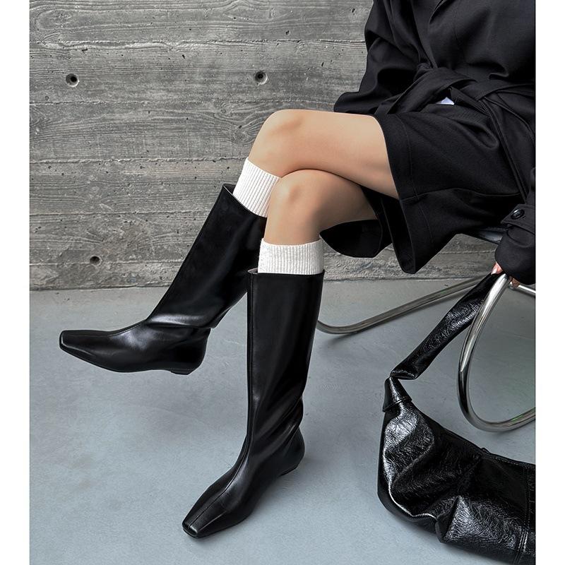 Schwarze Mode Vielseitige Niedrig Absatz Kniestiefel 2025 Herbst und Winter Neu Eckiger Kopf Temperament Ärmel Bis Knie Ritterstiefel Damen