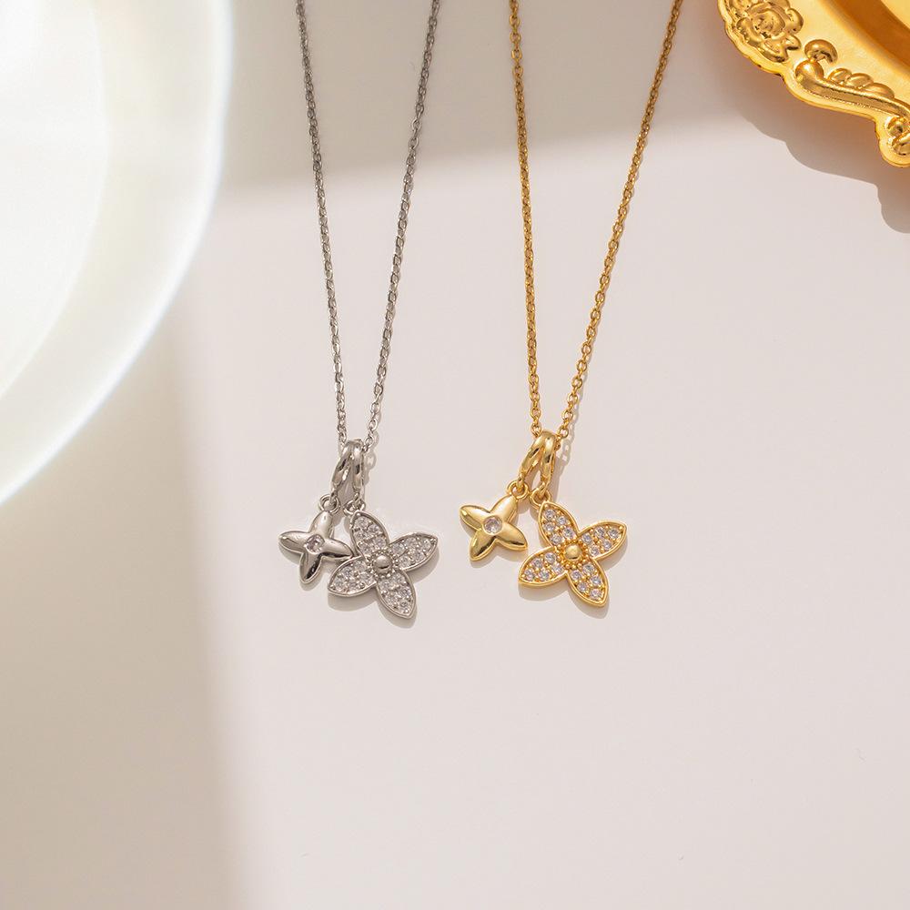 Niche Design New Double Four-Leaf Flower Necklace Female High-Class Sense Of Sweet Tide Cool Do Not Lose Colour Collarbone Chain