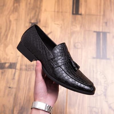 Dış Mekan Işığı Yumuşak Deri Erkek Ayakkabıları Loaferlar Giymeli Rahat Mokasenler Düz Ayak Günlük Tekne Sürüş Ayakkabıları