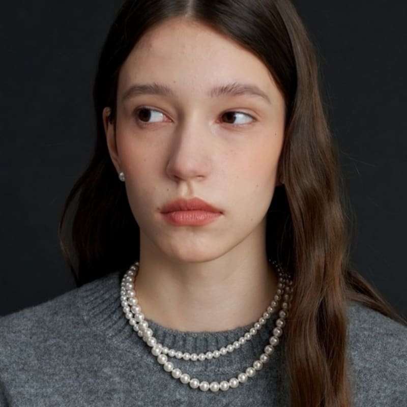 LOVE ME MONSTER Essential Pearl Necklace 8mm (L233MNK010)