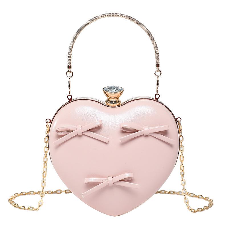 This Year's Popular Niche Personality Hand-held Love Bag Women's 2025 Spring New Retro Flow Chain Shoulder Crossbody Bag