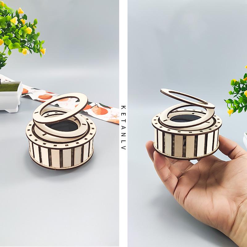 Solar-Powered Double Ring Puzzle for Elementary Science Education